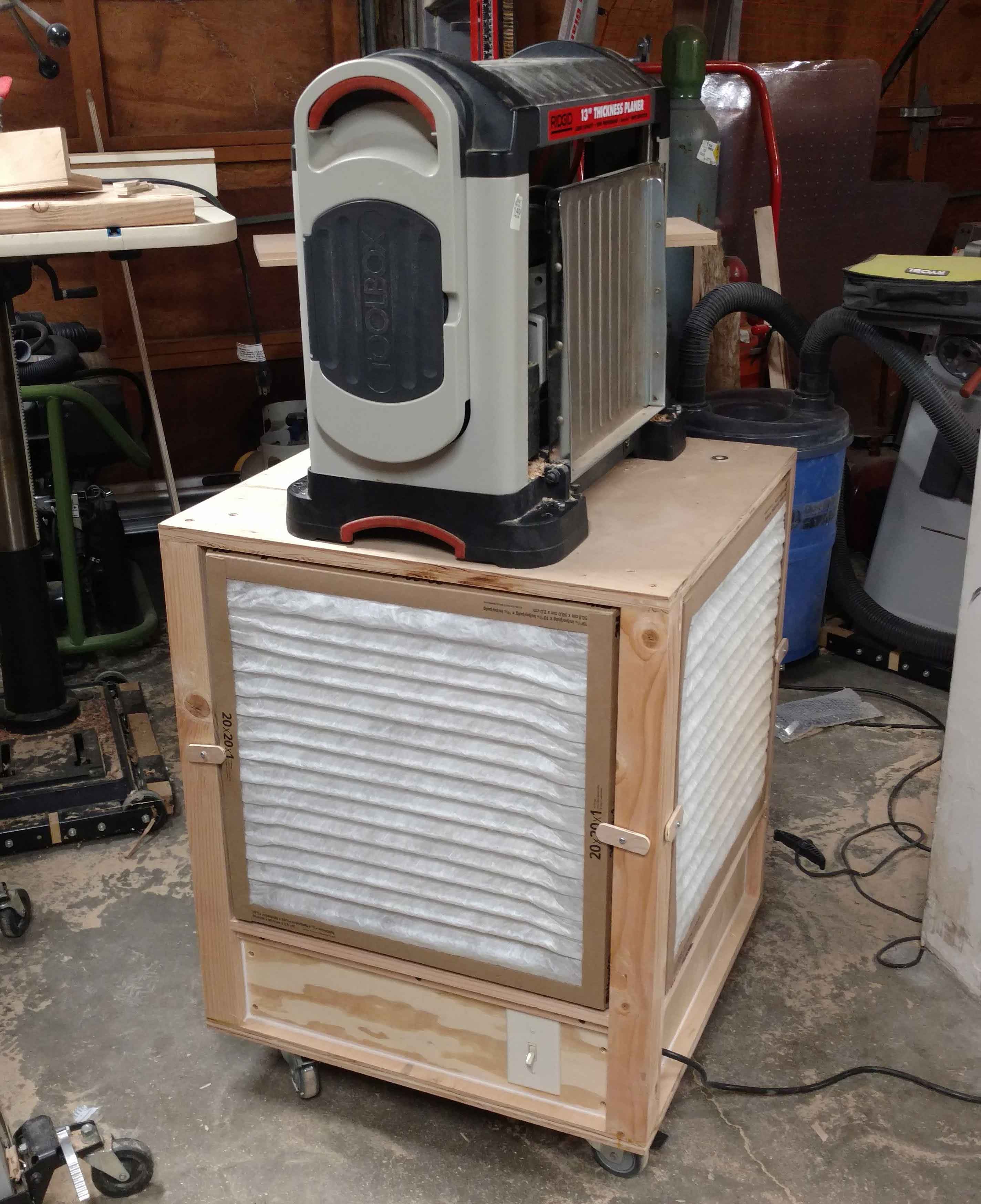 complete air cleaner with planer mounted